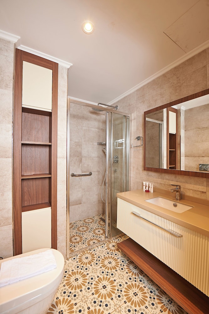 Saratoga Hotel Sultanahmet 55/59