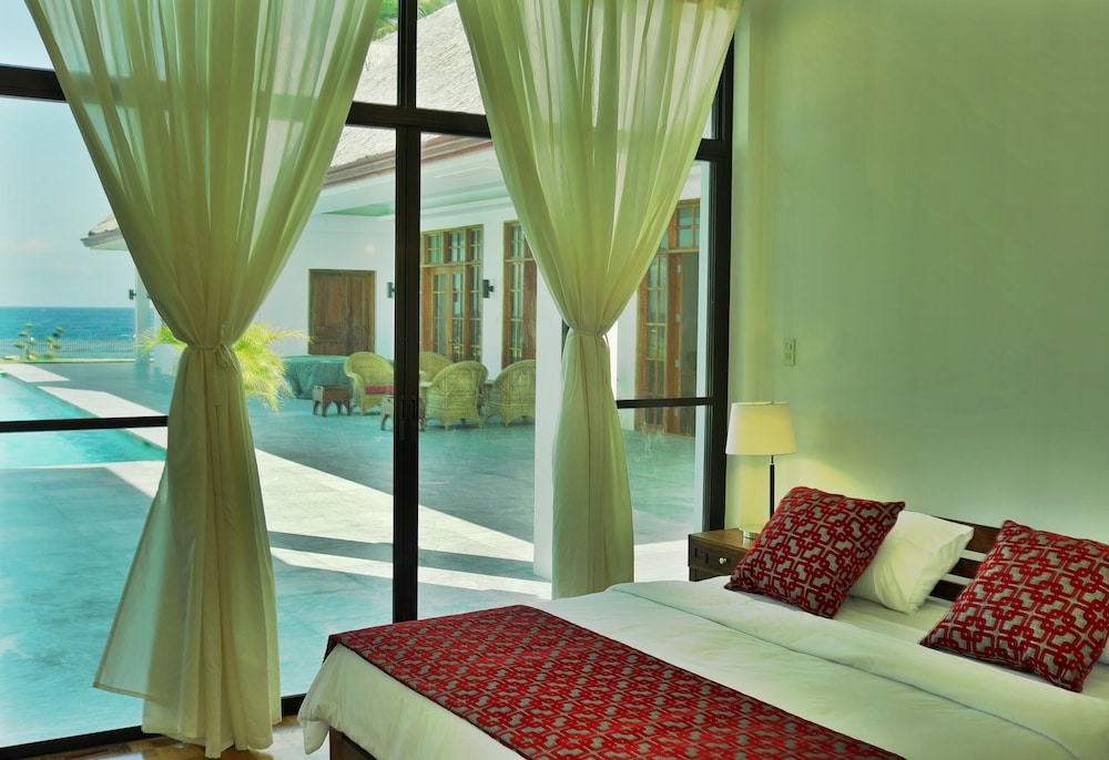 Sea Dream Resorts 31/68