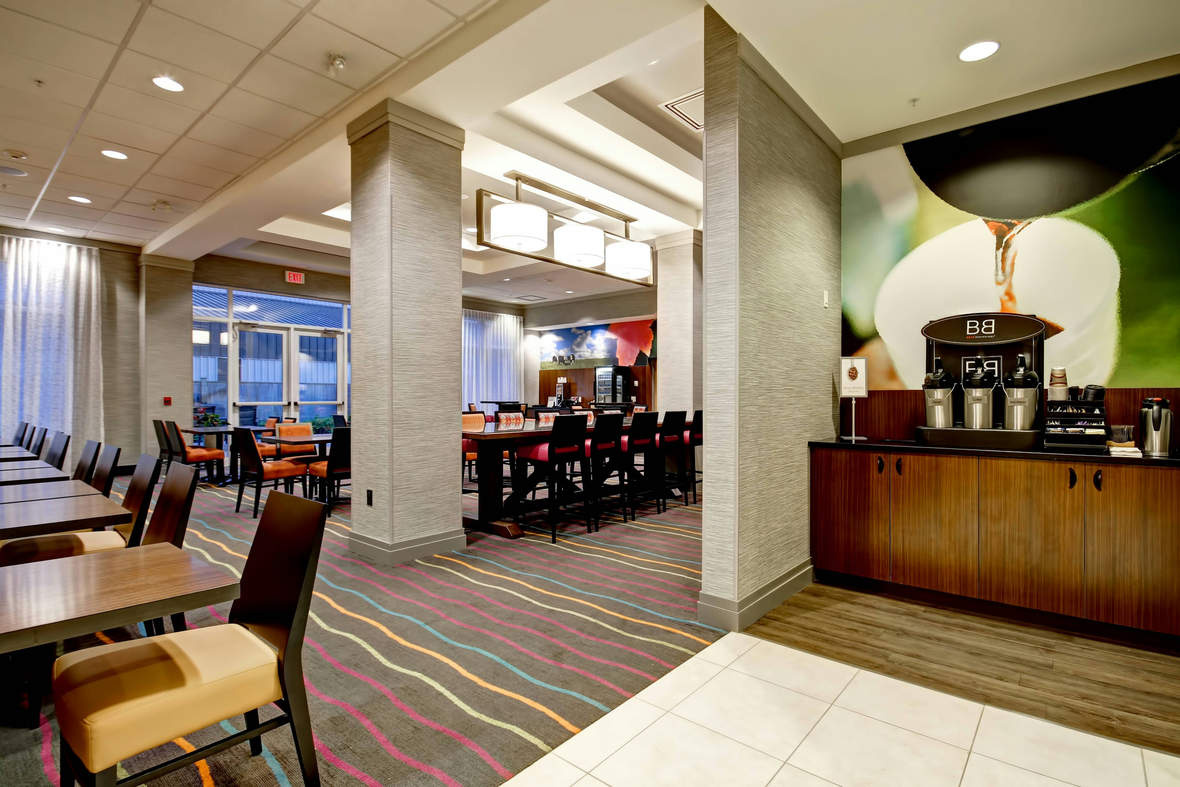 Fairfield Inn and Suites by Marriott Guelph 17/25