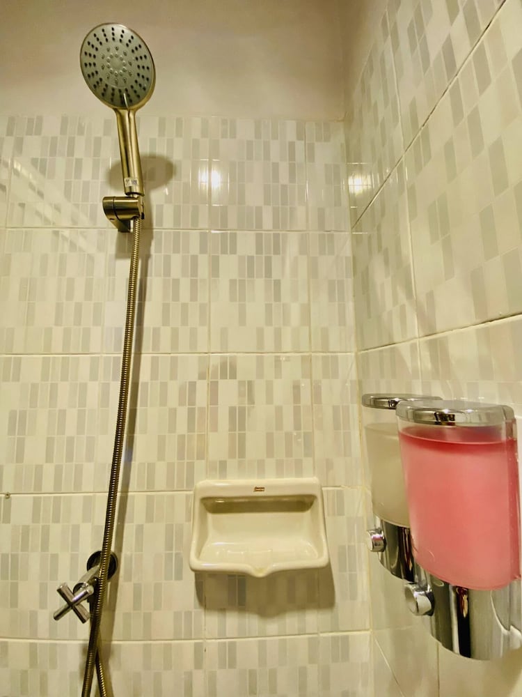 Frutta Hostel - Adults Only 35/48