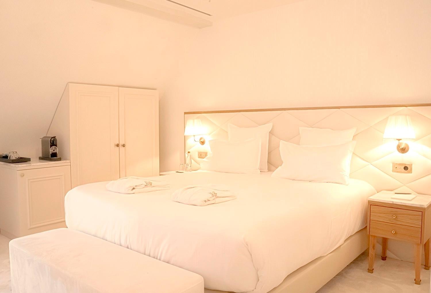 Castle, Classic, Double Bed