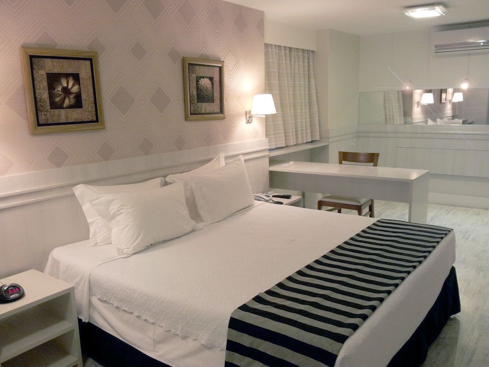 PALACE HOTEL 12/53