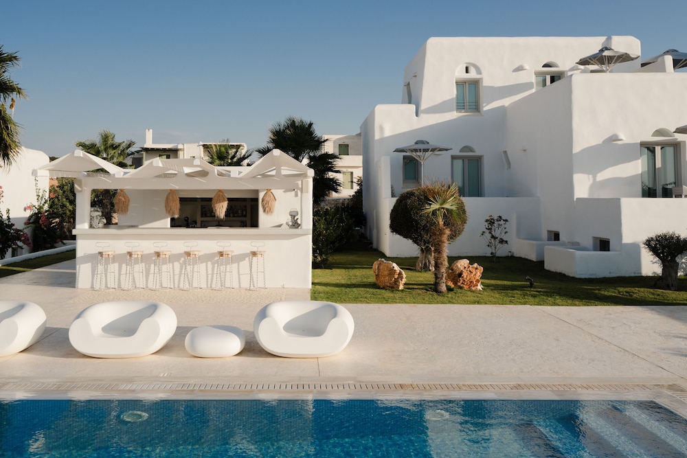 White Dunes Luxury Suites 45/50