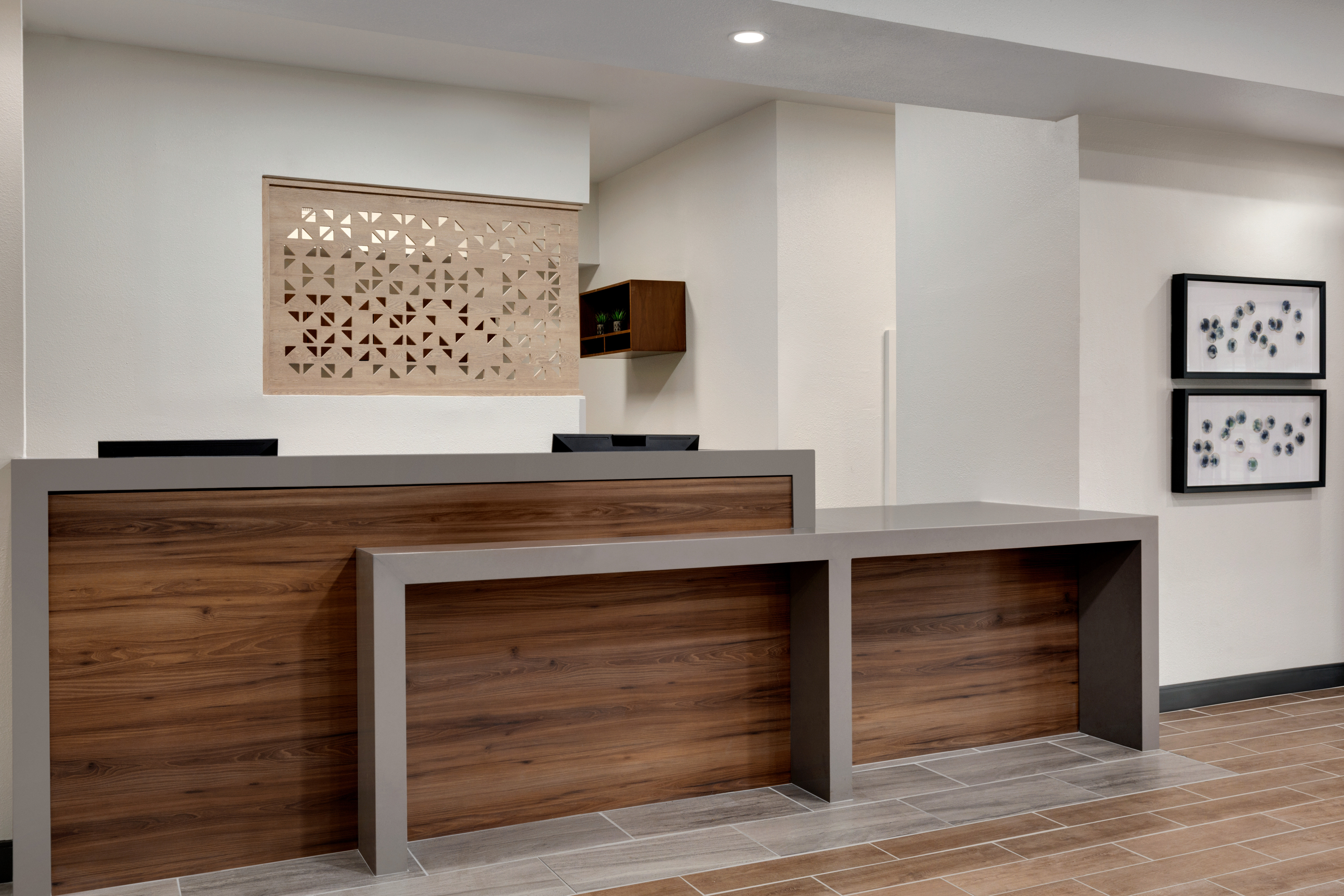 Candlewood Suites Vicksburg 9/72