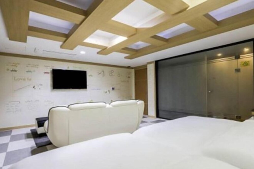 Orsay Hotel 21/38