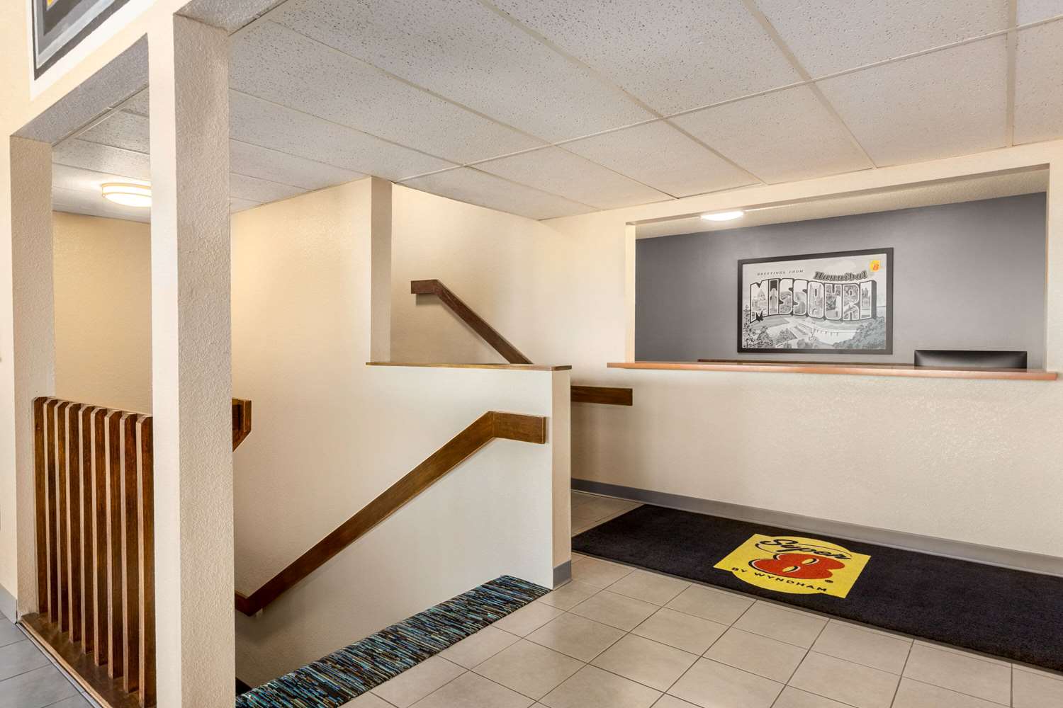 Super 8 By Wyndham Hannibal 6/43