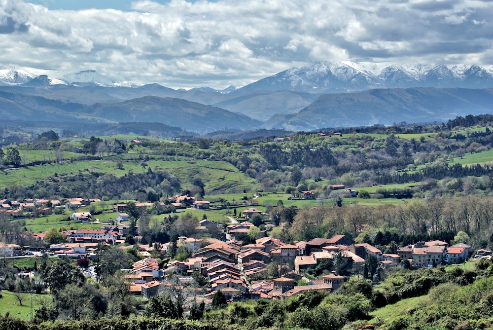 Cuevas I Y Ii 42/50