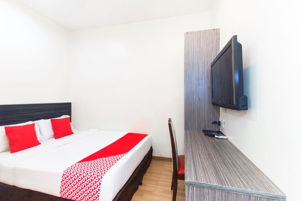 Super OYO 331 I Boutique Hotel 10/16