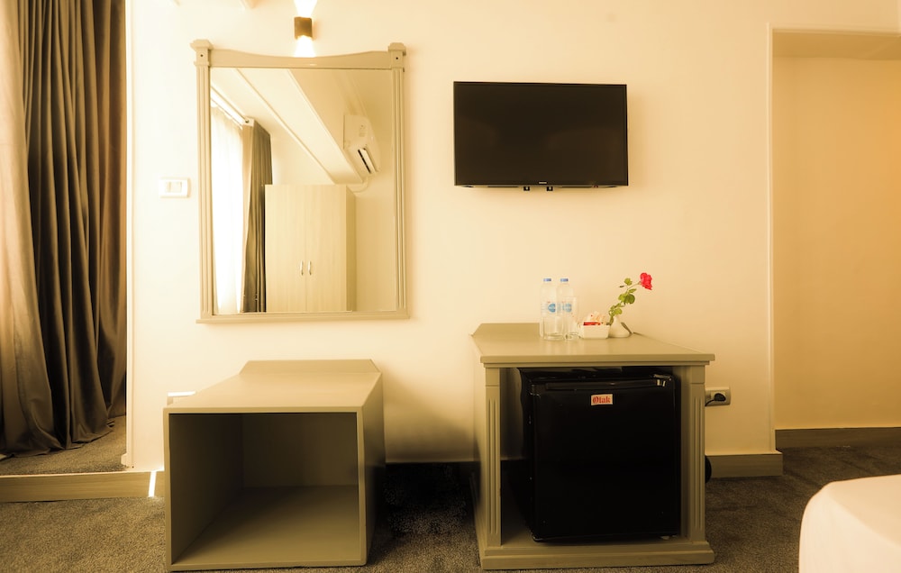 Aura Inn Hotel Cairo 48/62