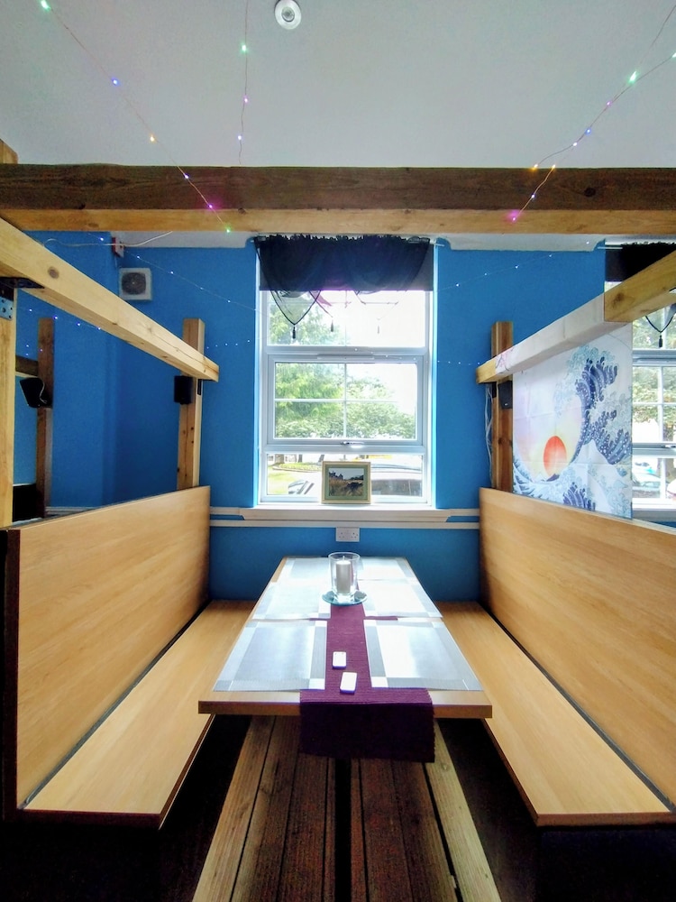 Oyo Gin House Hotel 32/50