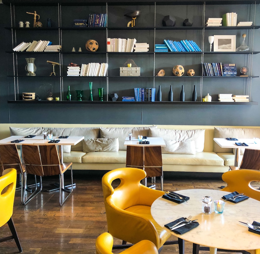 Hyatt Centric Delfina Santa Monica 52/65