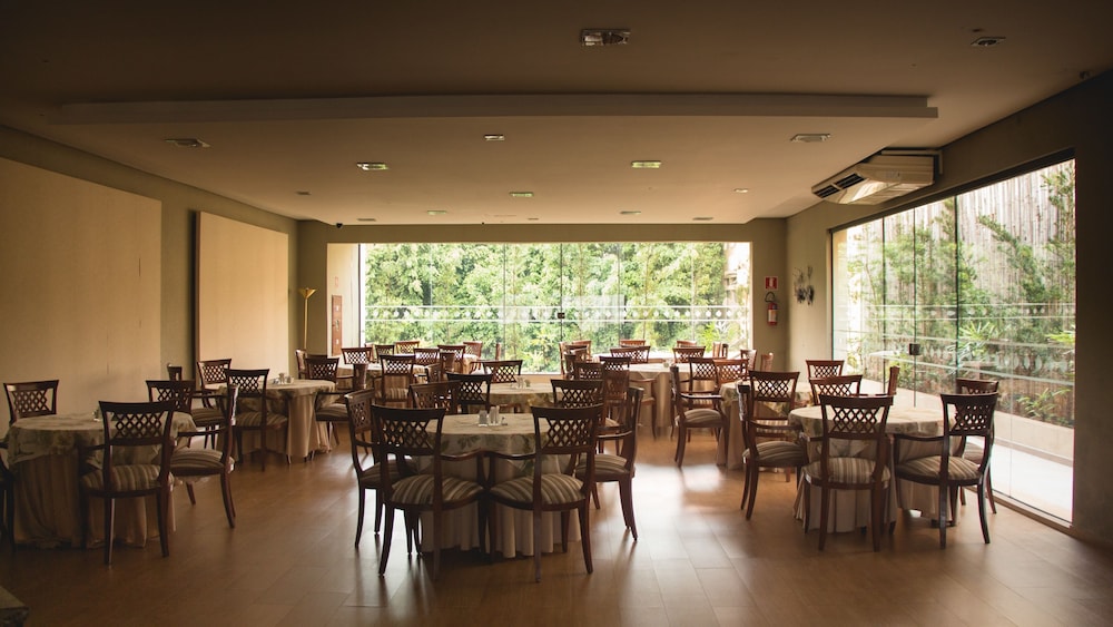 Hotel Foz Do Iguacu 40/53