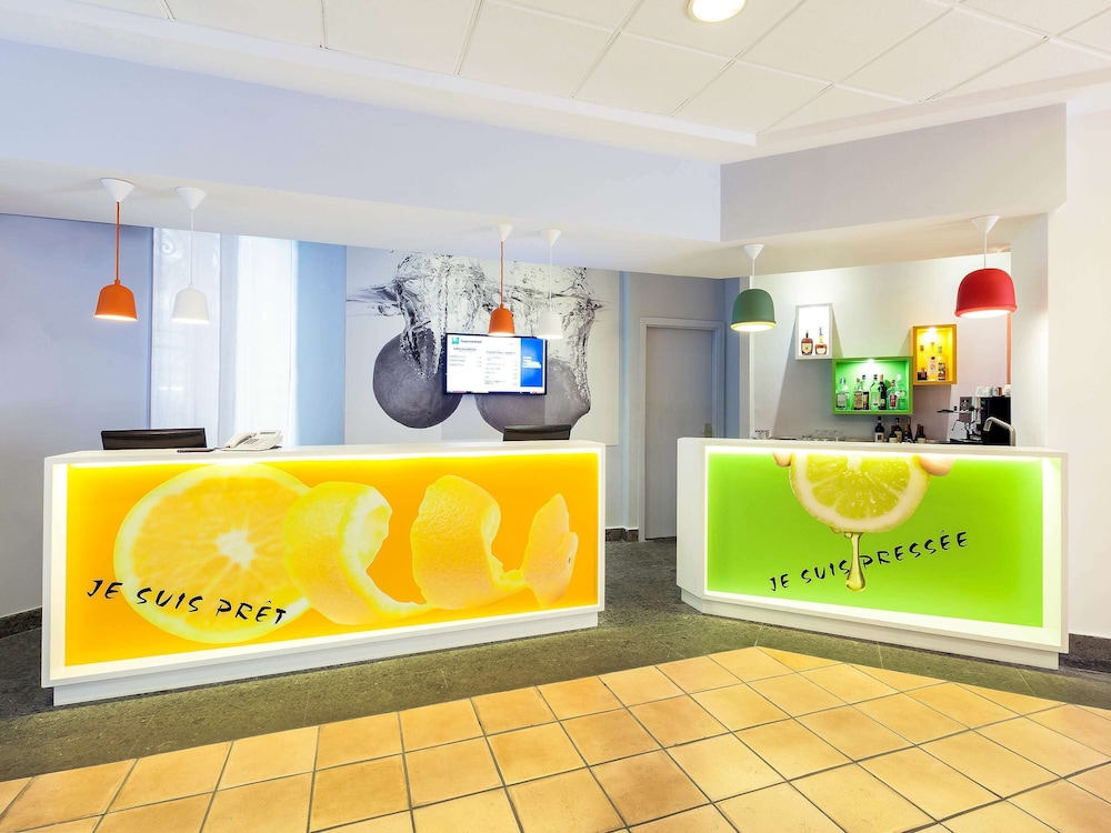 IBIS STYLES NAPOLI GARIBALDI 8/66