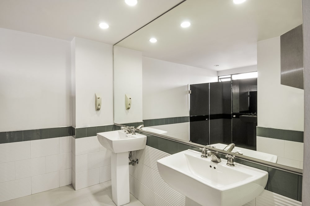 Hotel Egina Bogota 24/69