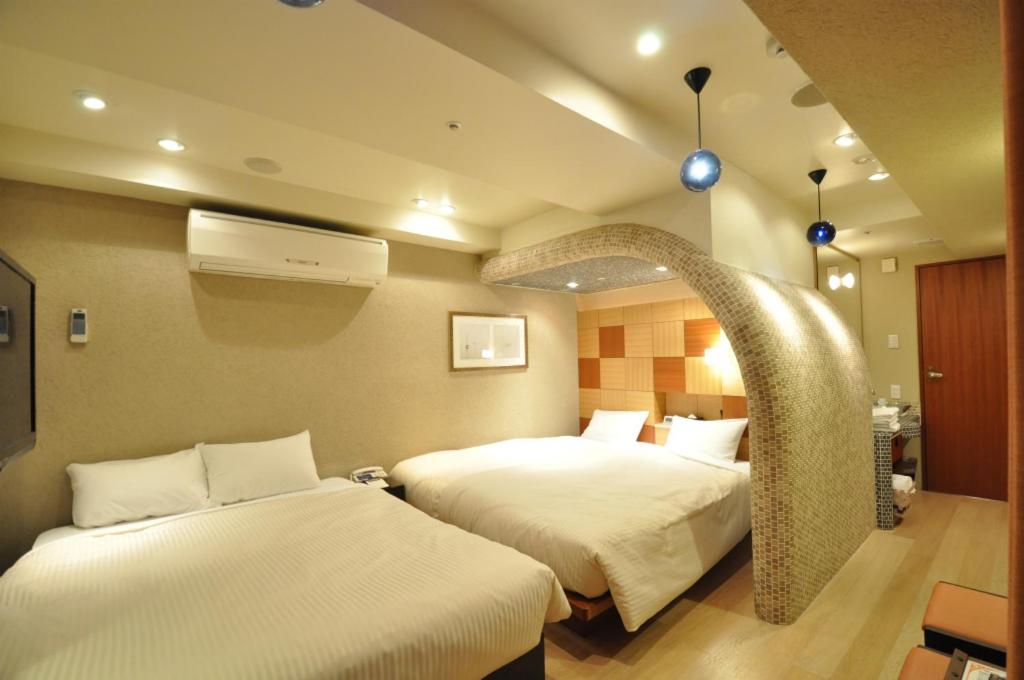 SUPERIOR, TWIN BEDS