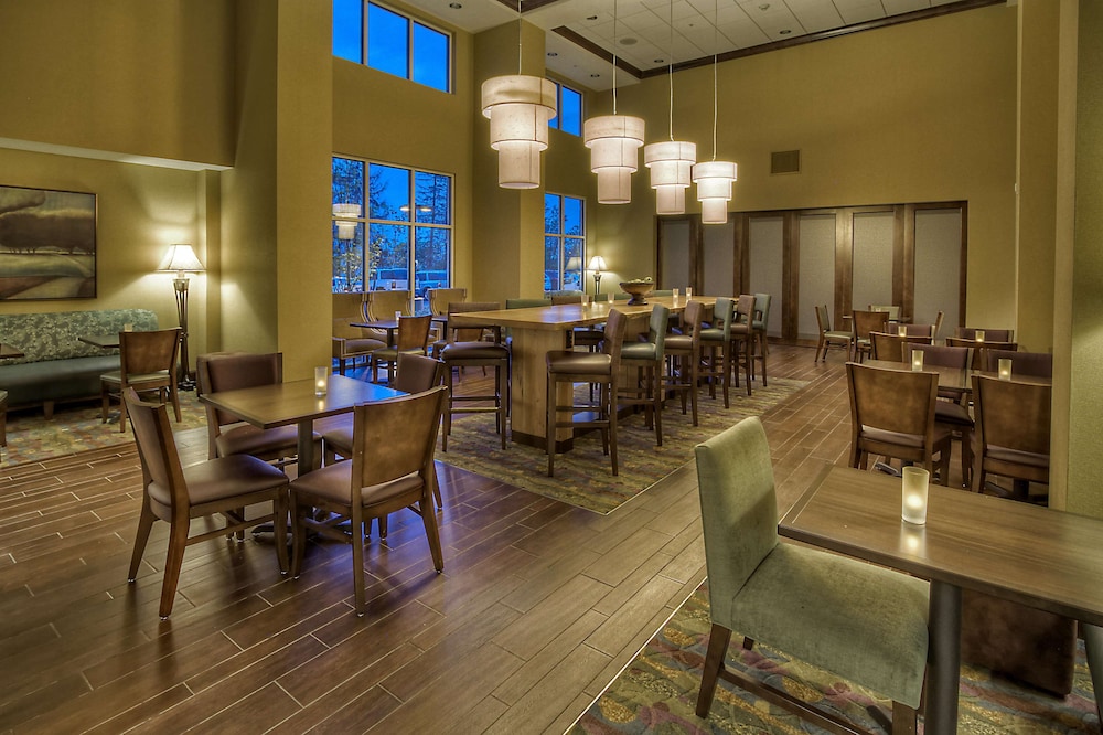 Hampton Inn And Suites Rochester/Henrietta 43/60