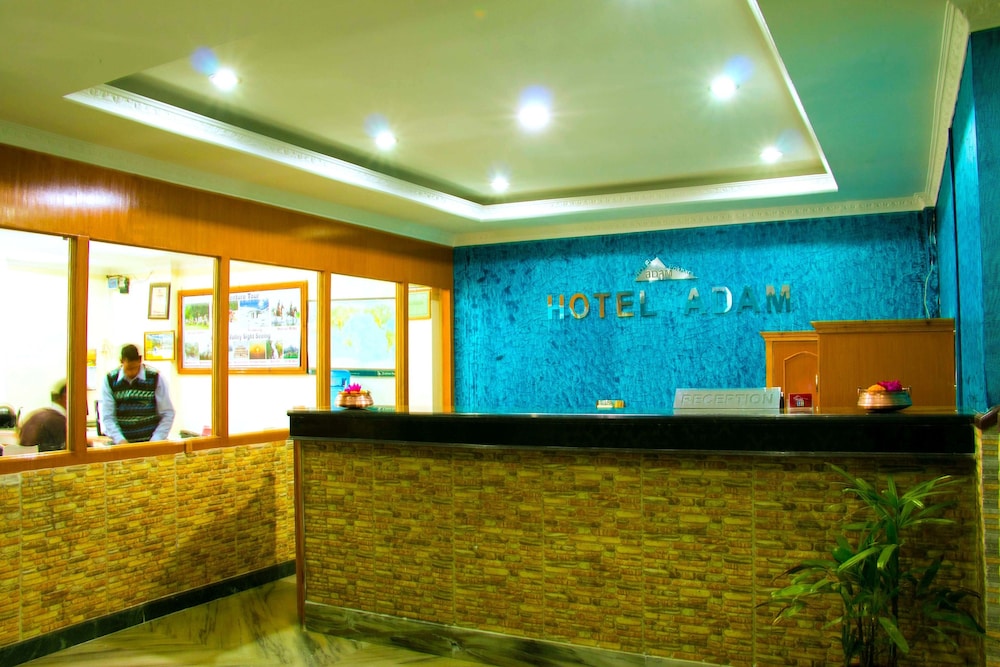 Hotel Adam 4/48
