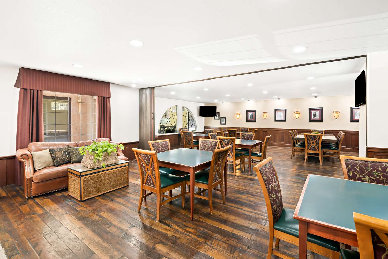 Best Western Newberry Station 12/15