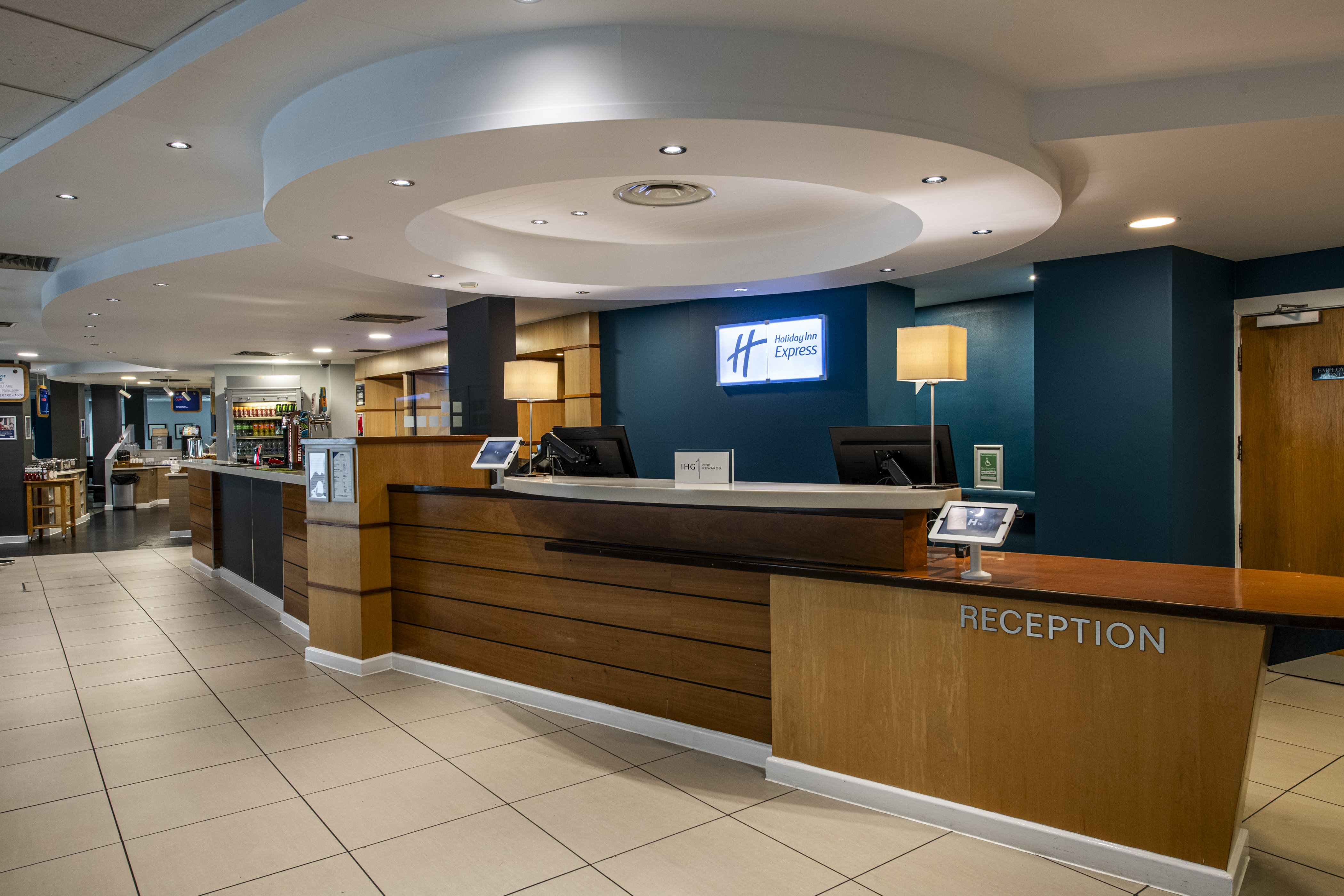 Holiday Inn Express Glasgow City Centre Riverside 6/45