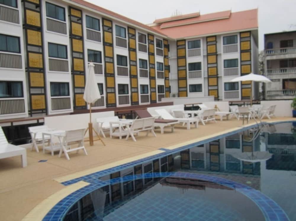 Wangburapa Grand Hotel 7/47