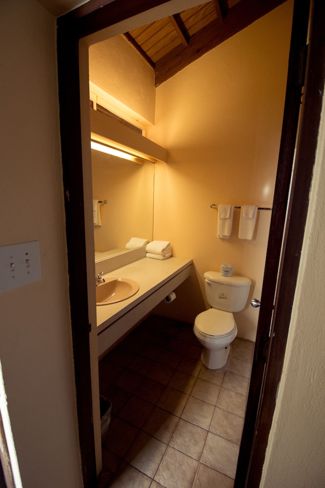 Galleon House Bed Breakfast Inn 17/44