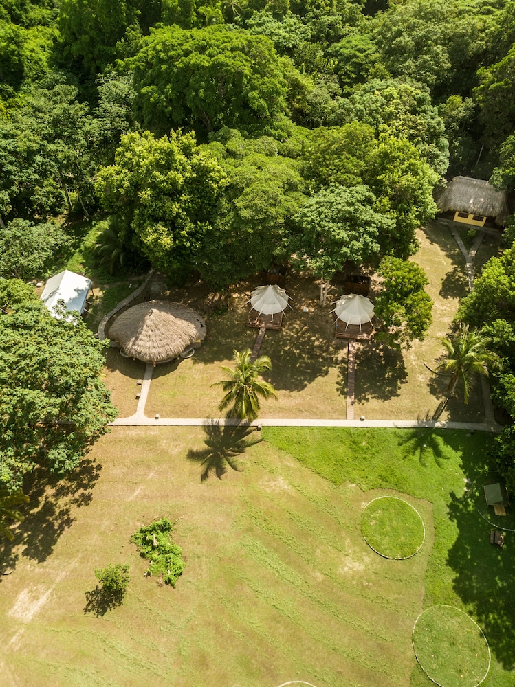 Cabanas Tequendama Playa Arrecifes Parque Tayrona 33/36