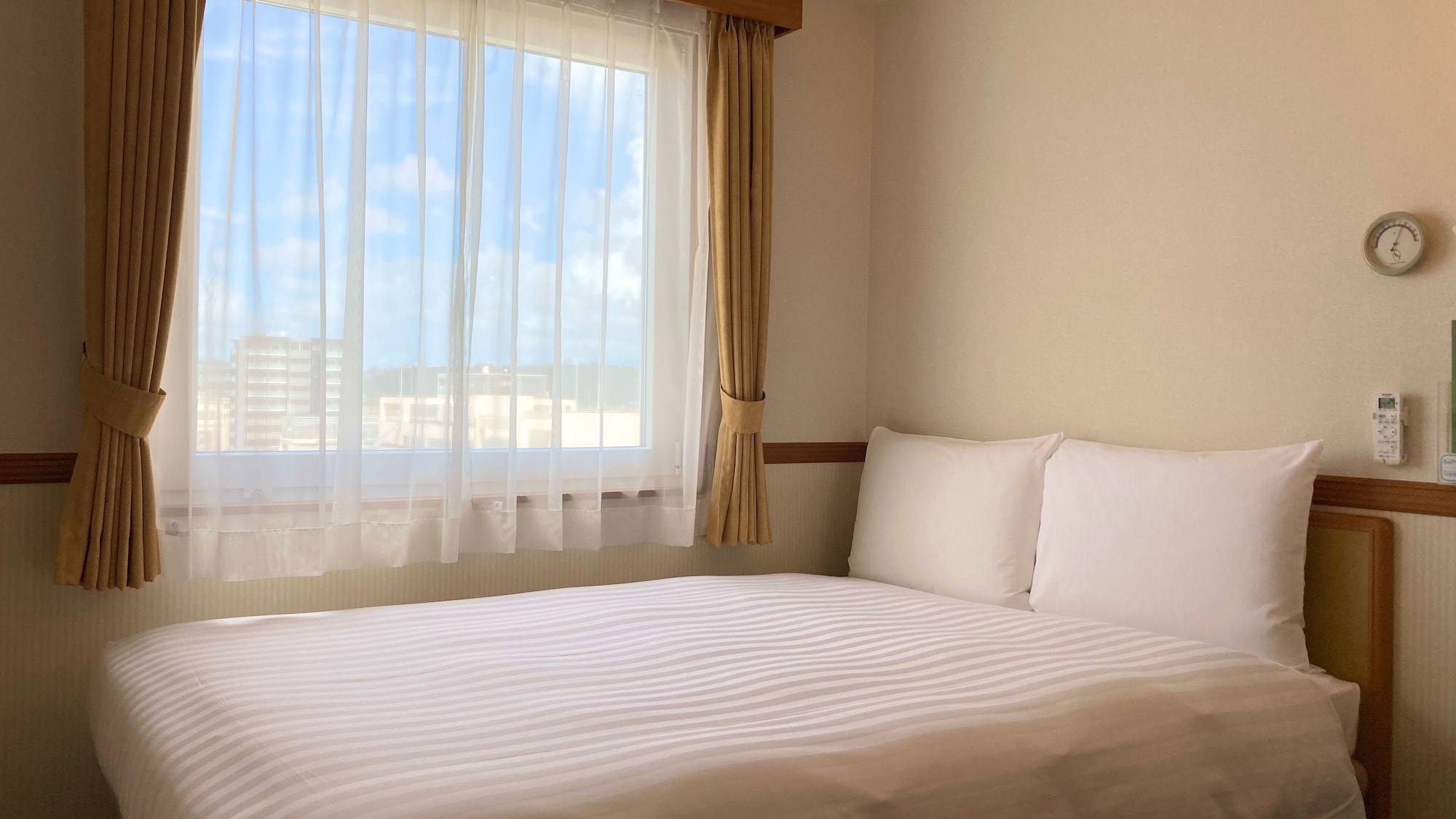 ECONOMY, DOUBLE BED