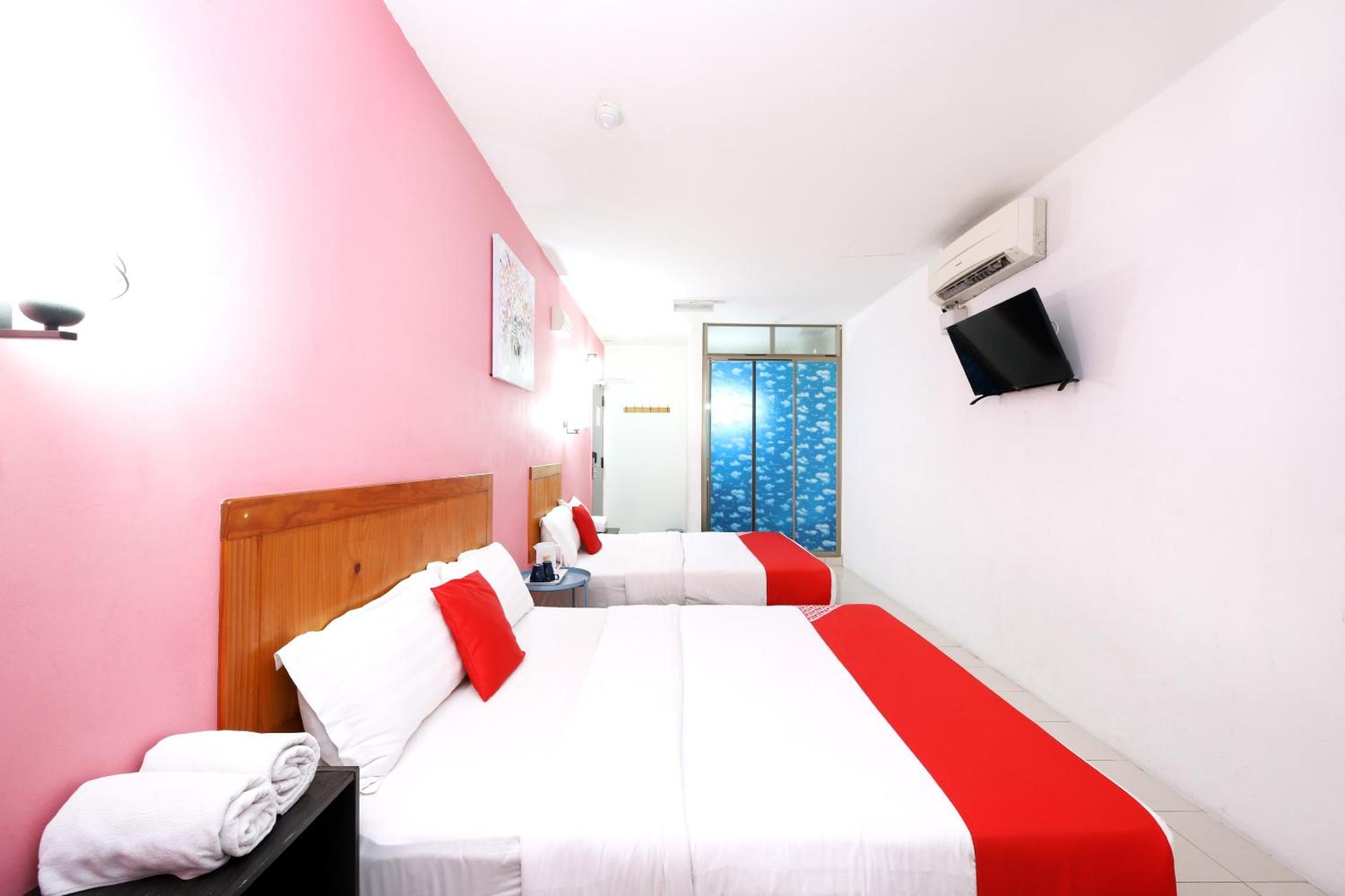 Family Suite, OYO 502 Midah Inn Puchong 2/6