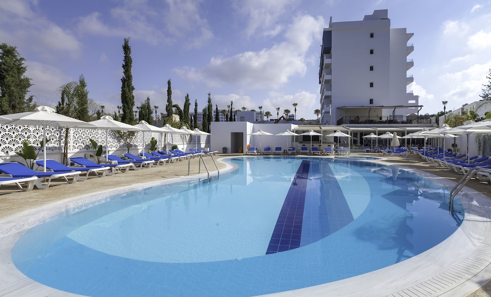 GAIA SUN N BLUE HOTEL 18/35