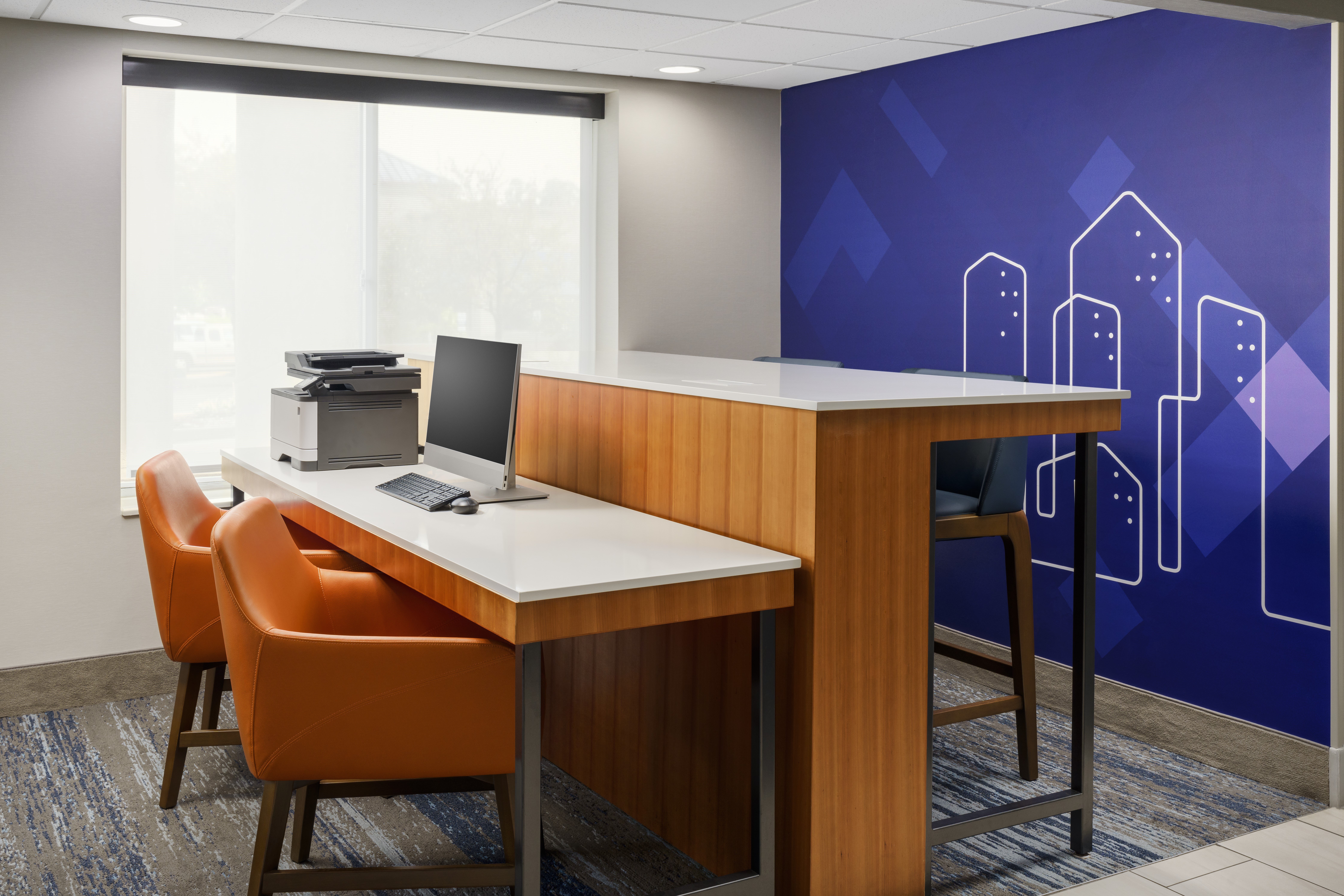 Holiday Inn Express Irondequoit 55/65