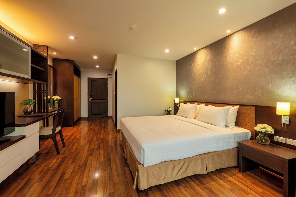 The Grand Napat 22/61