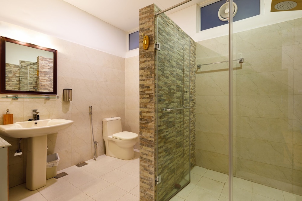 Shaligram Hotel 46/50