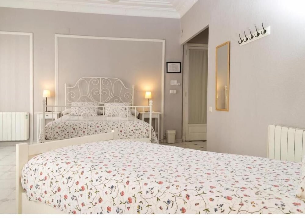 B&B Hi Valencia Canovas 28/60