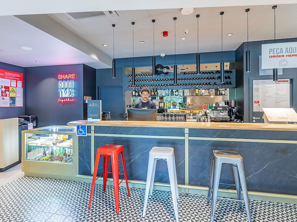 ibis Lisboa Alfragide 58/71