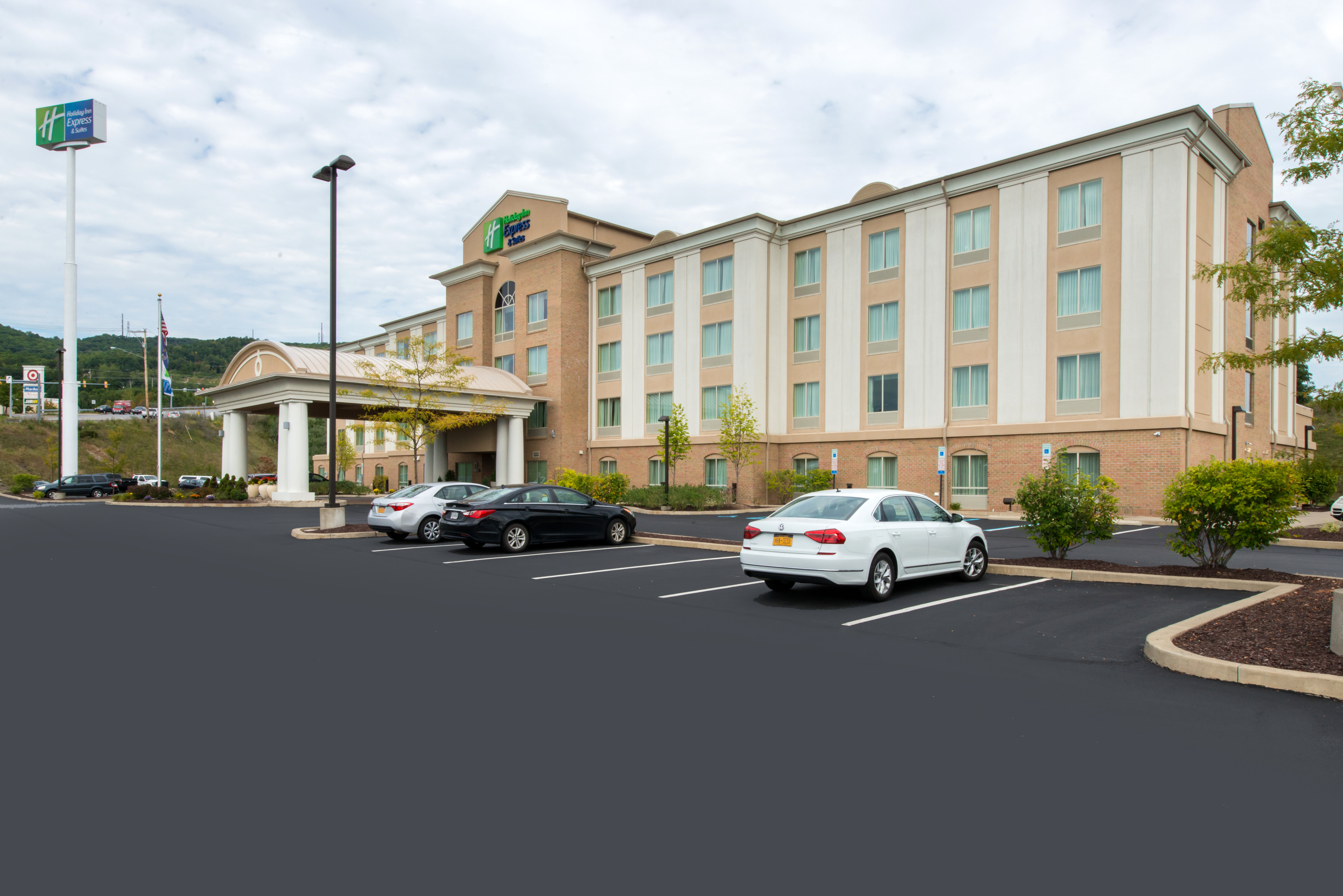 Holiday Inn Express Hotel And Suites Scranton 65/69