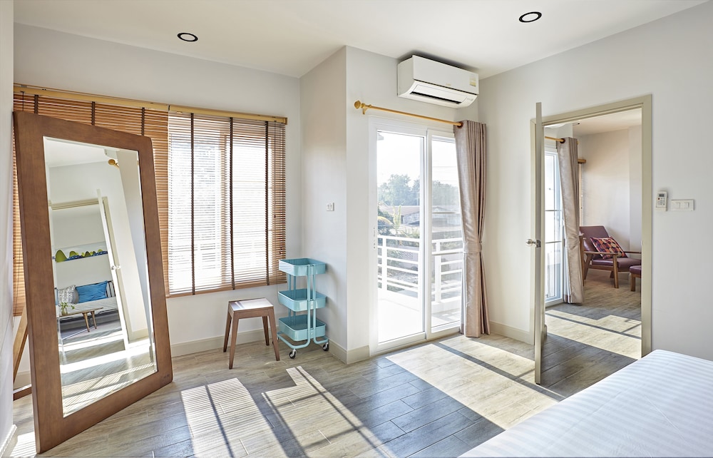 Chez Bure - Bure Homestay 40/76