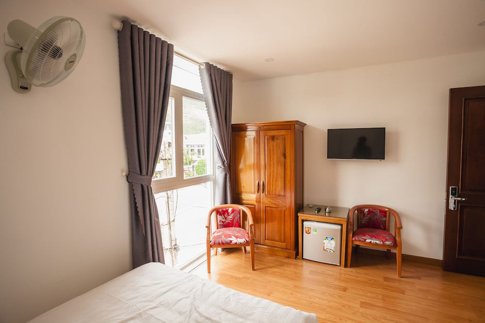 Thanh Thanh Hotel 23/27