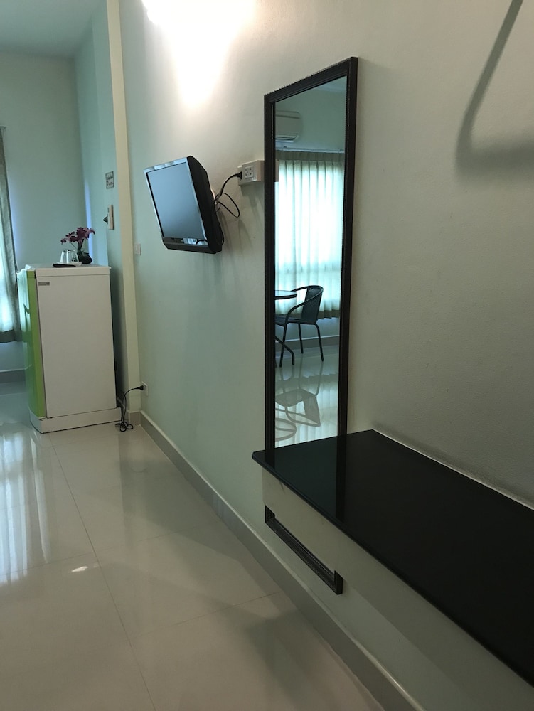 Ton Thong Resort Hotel 23/40