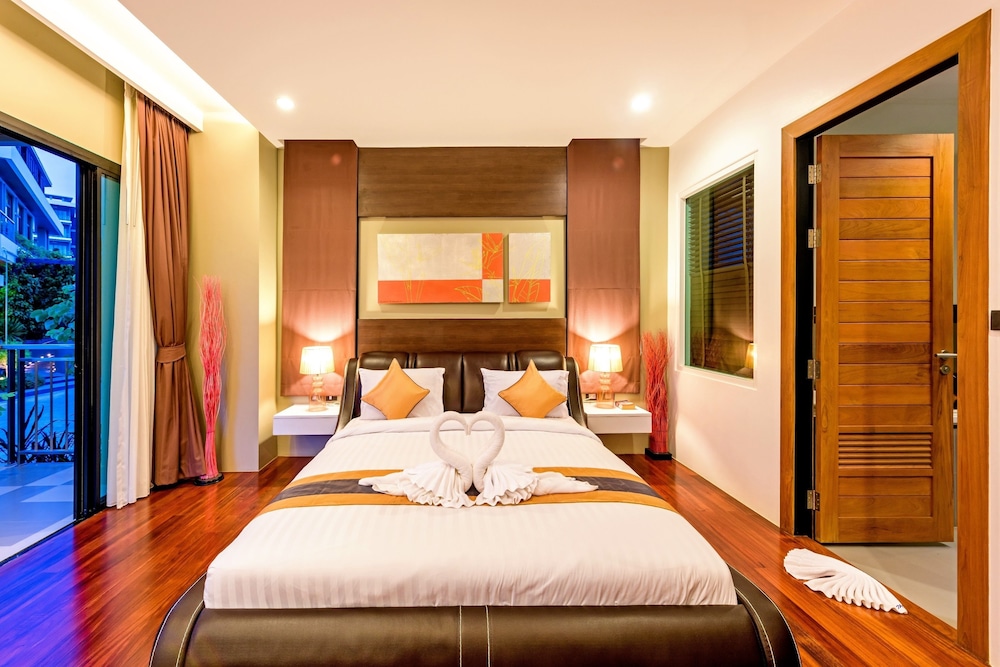 FAMILY SUITE, DOUBLE BED, BALCONY