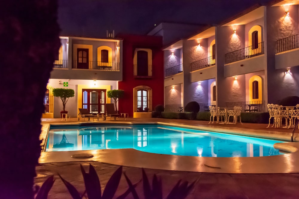 Hotel Santa Helena Plaza 7/42