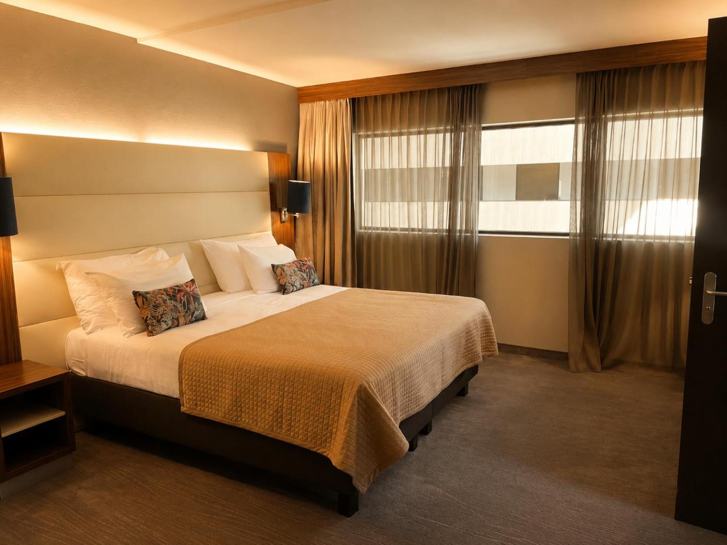 Suite, Van Der Valk Rotterdam Blijdorp 2/9