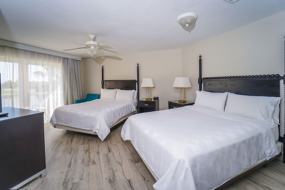 The Grand Caymanian Resort 21/61