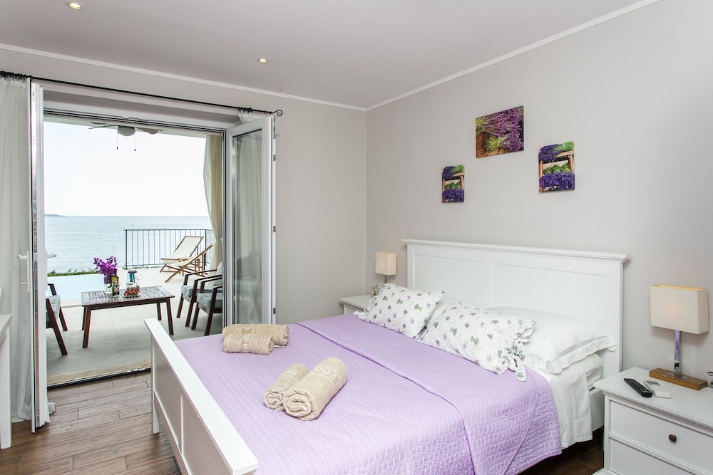 Apartments Villa Mirjana 34/75