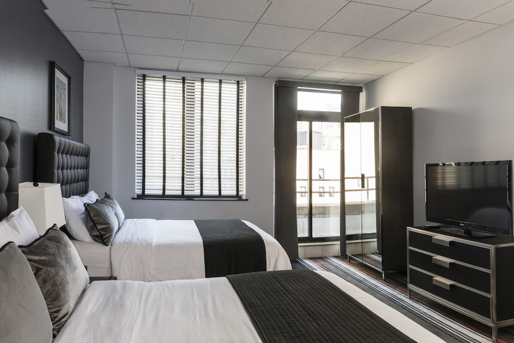 Broadway Plaza Hotel 27/61