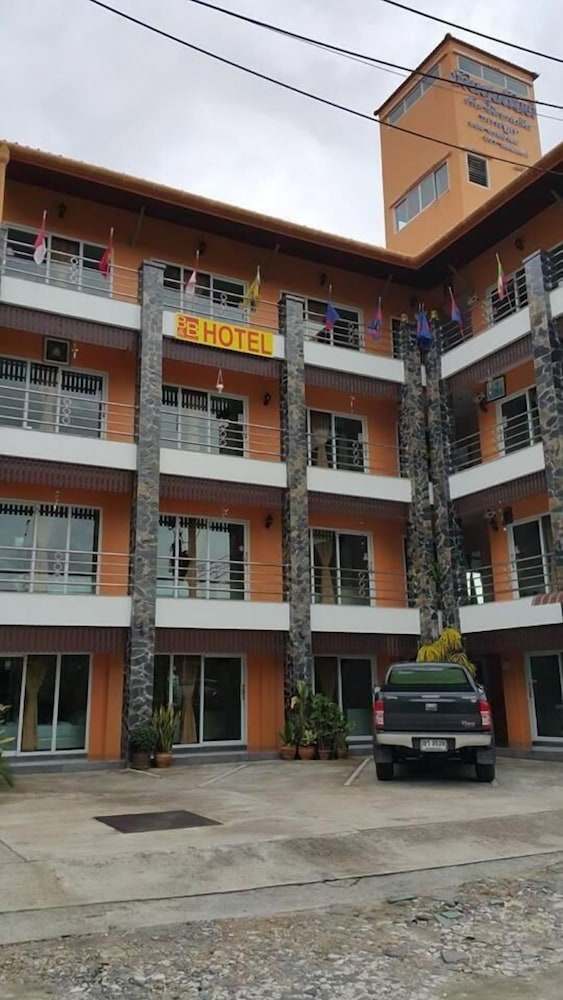 B And B Hotel 4/24