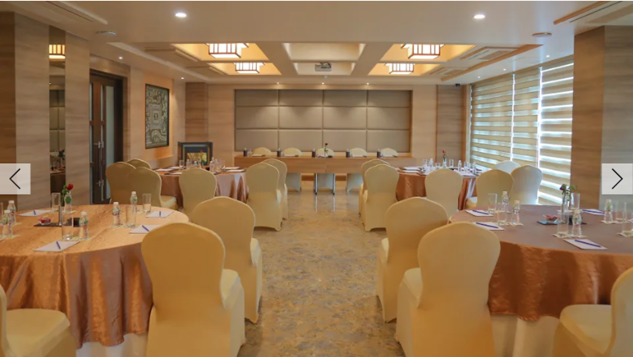 Efcee Sarovar Premiere Bhavnagar 49/52