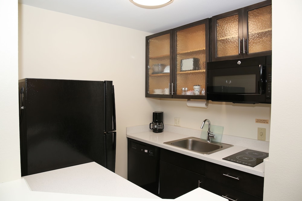 Candlewood Suites Portland - Scarborough, An IHG Hotel 26/31
