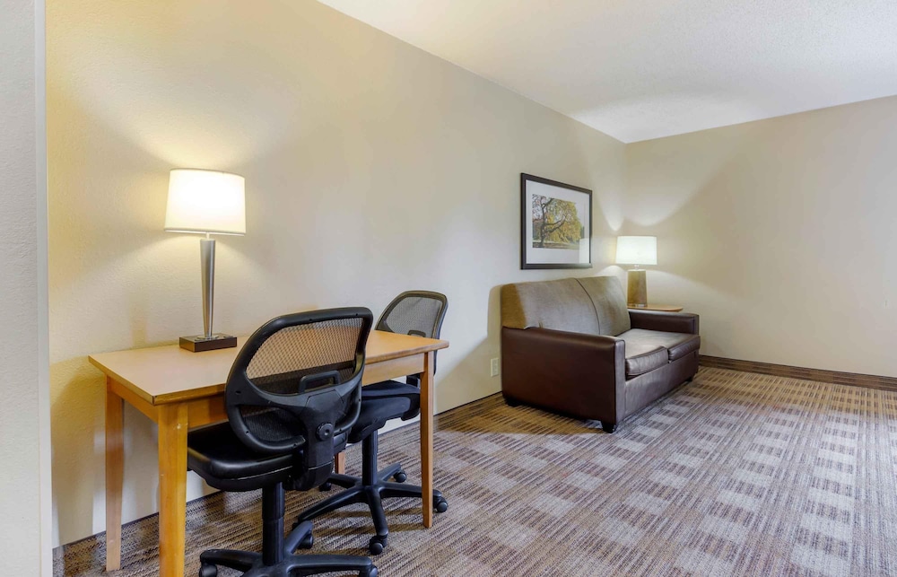 Extended Stay America Raleigh Rtp 4610 Miami Blvd 28/49