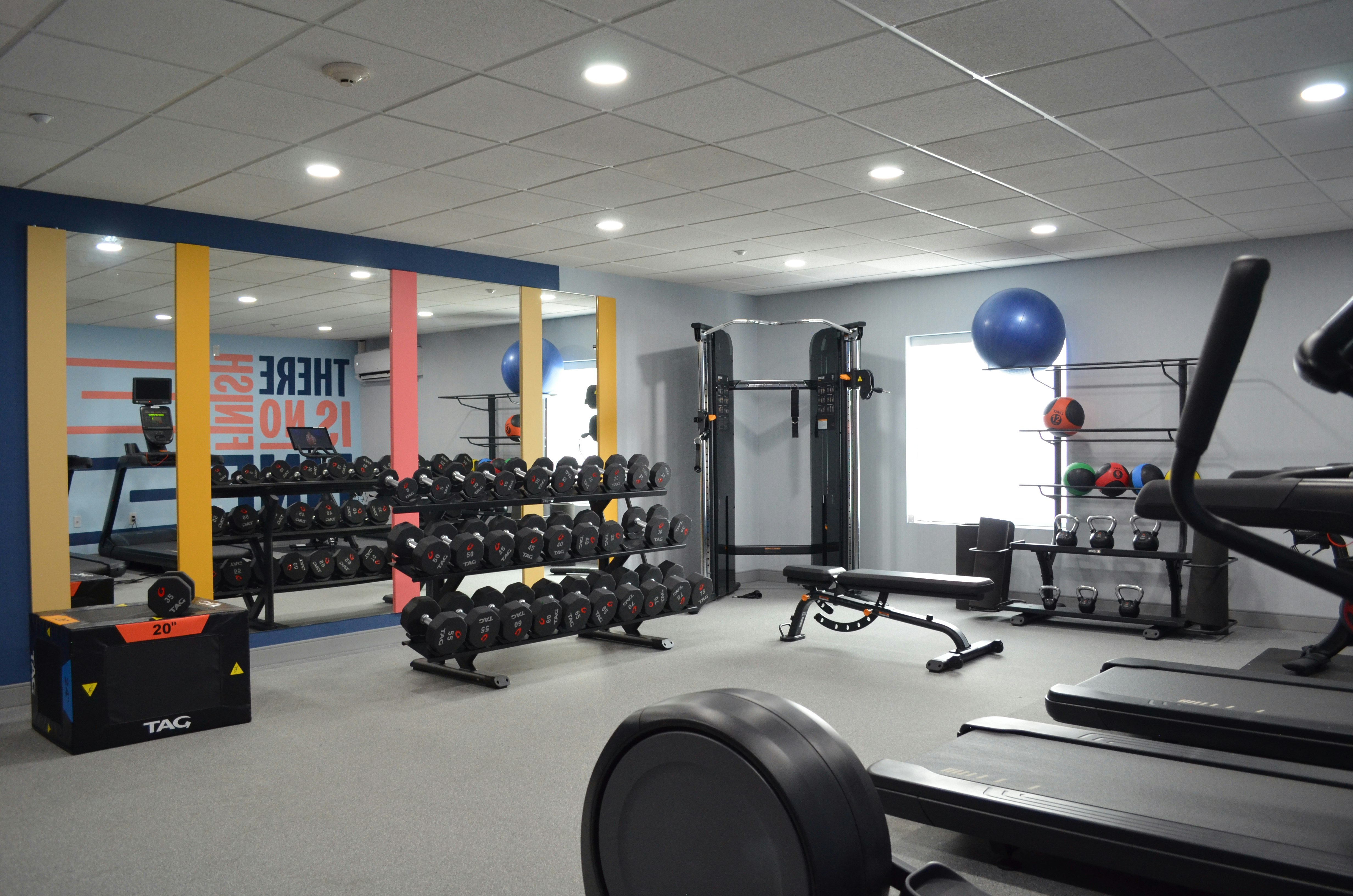 Hampton Inn & Suites Tomball Houston NW 40/86