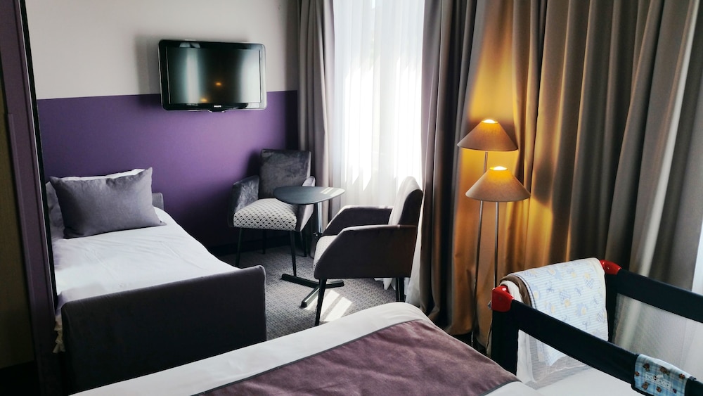 Best Western Hotel De La Breche 37/52